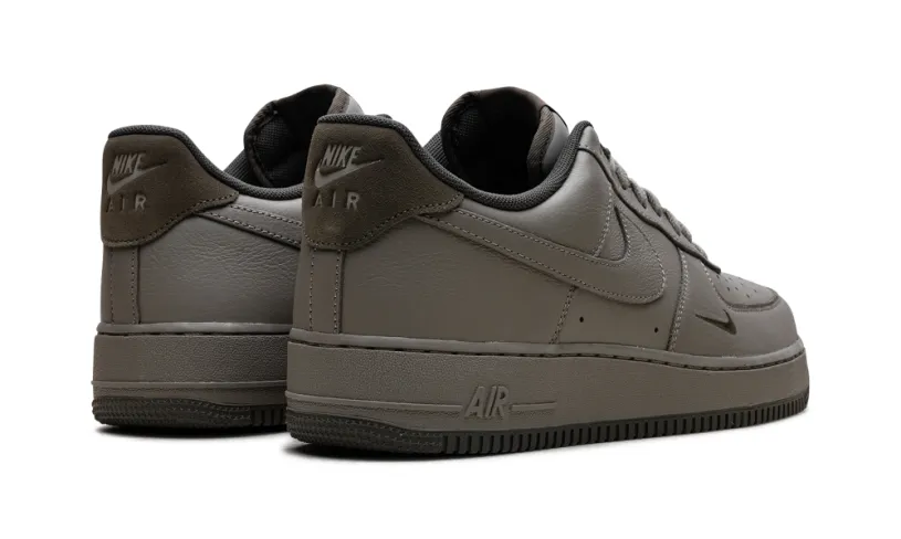 Nike Lifestyle Air Force 1 Low '07 LV8 'Light Army Cargo Khaki'
